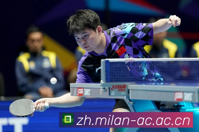 儒尼尼奥足球传奇全解析 从任意球大师到巴西中场艺术家的辉煌生涯之路-深度解析 儒尼尼奥足球传奇全解析 从任意球大师到巴西中场艺术家的辉煌生涯之路-深度解析